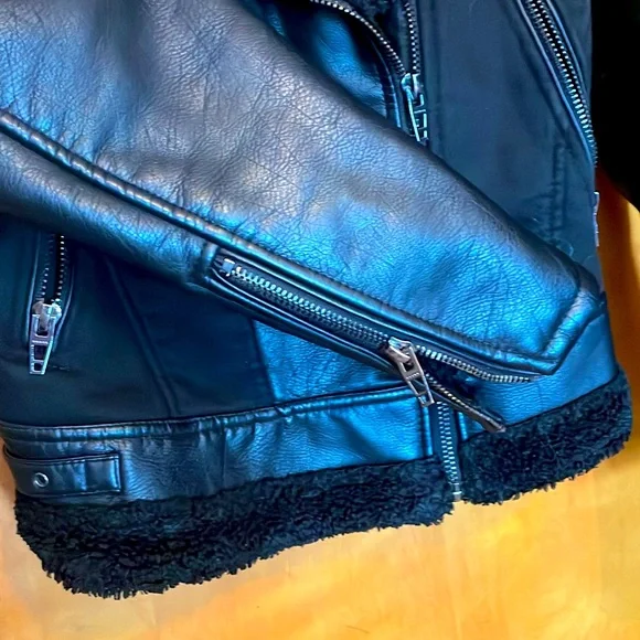 BLANKNYC faux fur and leather jacket - Picture 2 of 5